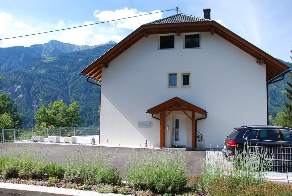 Haus Pflaum Lägenhet Dellach im Drautal Exteriör bild