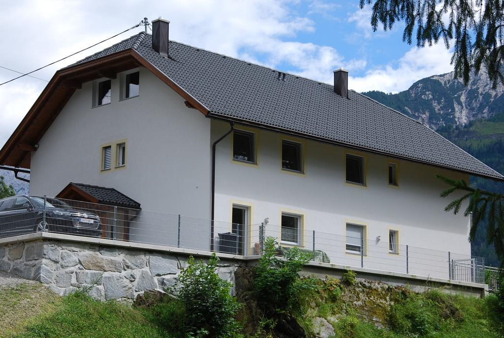 Haus Pflaum Lägenhet Dellach im Drautal Exteriör bild